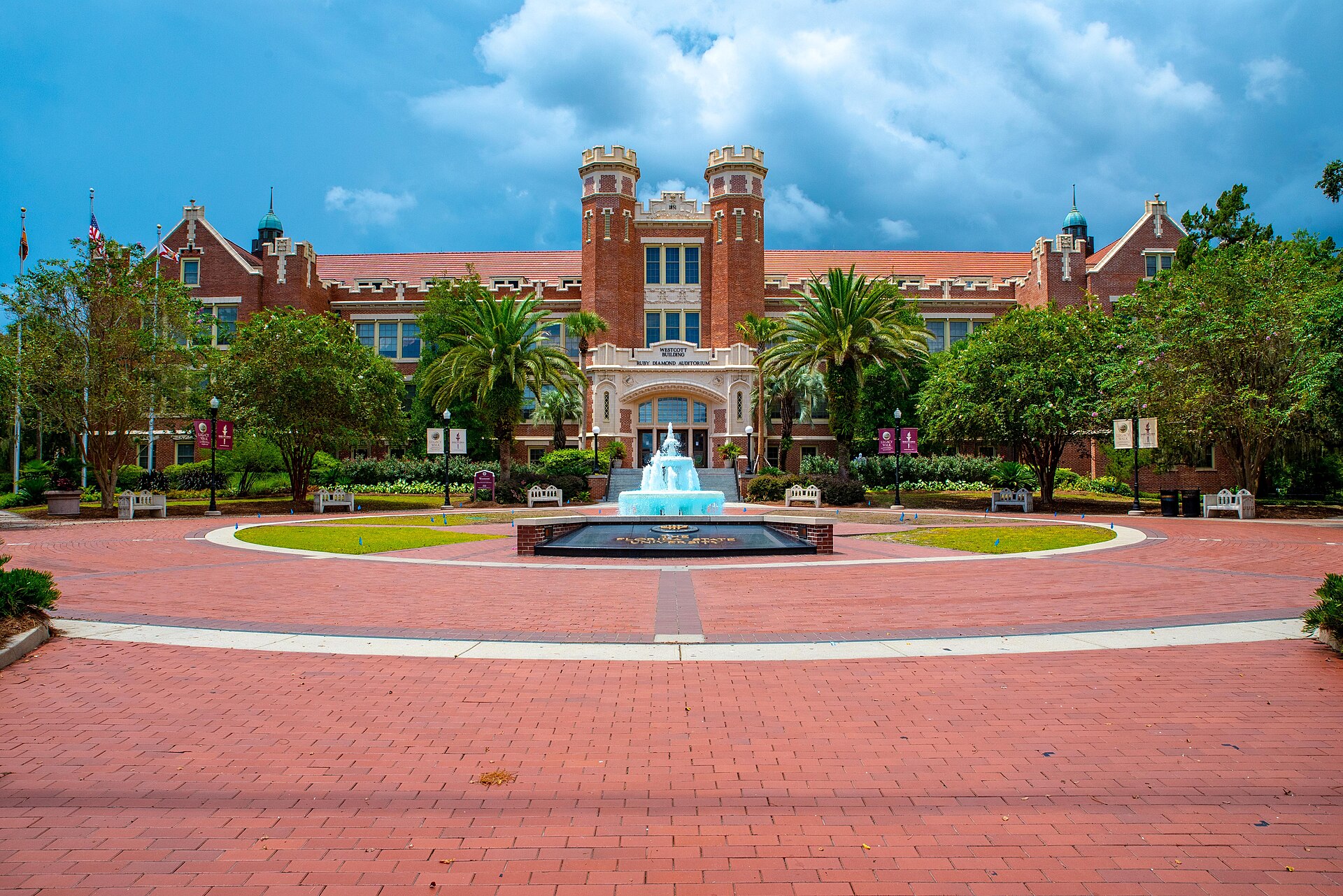 Westcott Building and fountain at Florida State University in Tallahassee.